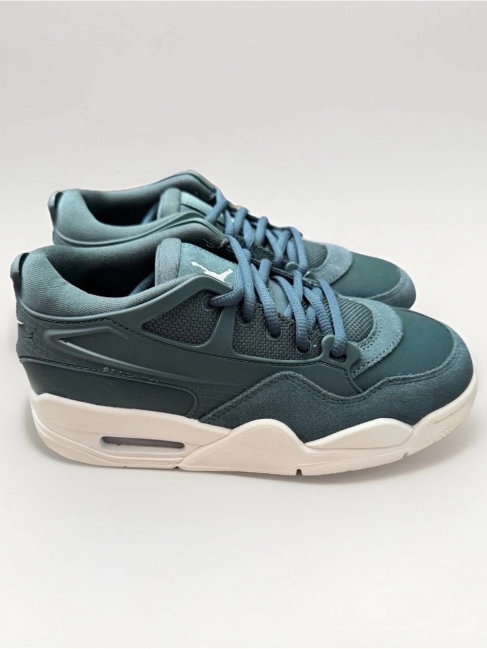 Nike Air Jordan 4 RM Womens Box - Mid Green and Sail